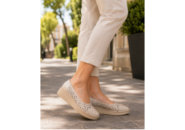Pantofi dama bej din piele naturala perforata cu talpa ortopedica CLP16BEJ